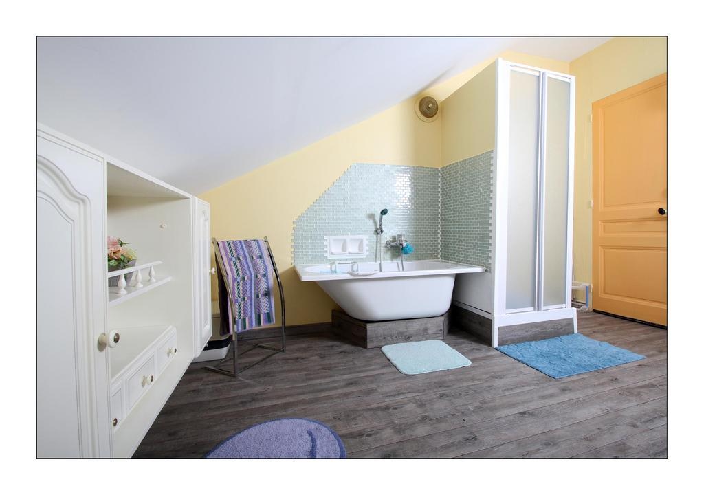 La Renardiere Saint-Sauveur-de-Montagut 部屋 写真